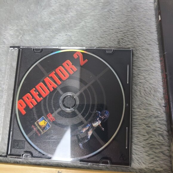 The Texas Chainsaw Massacre (DVD, 2003), The Grudge 2 and Predator 2 DVD, 3 DVDS - Picture 4 of 8